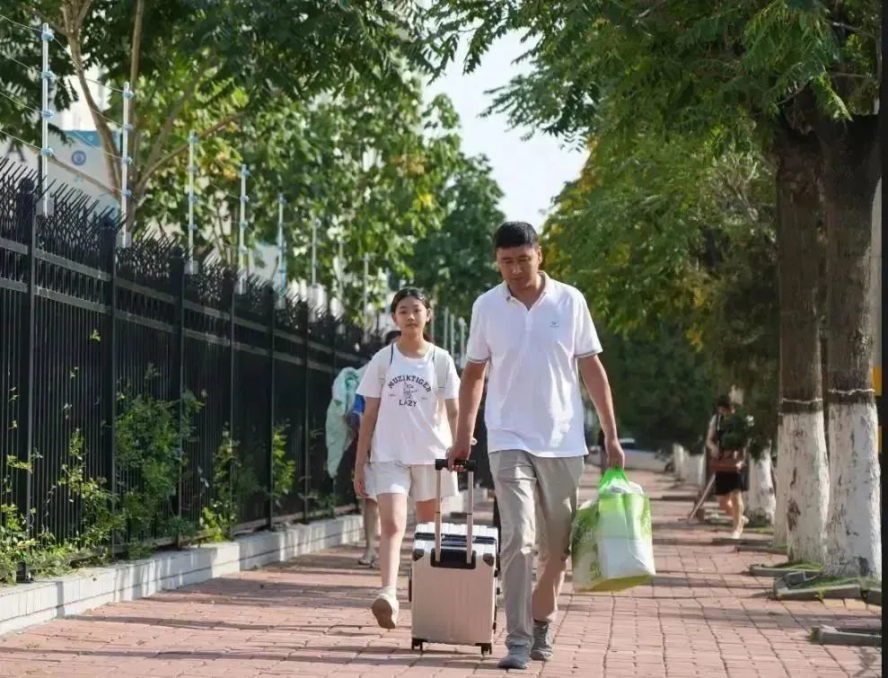 《六力思維訓練營》 | 浸（jìn）潤中華文化（huà），暑期少（shǎo）年在行動！