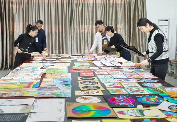 天津私立小學/初中/高中——現筆下神韻，塑中國根基，小學部（bù）藝術節書（shū）畫作品展
